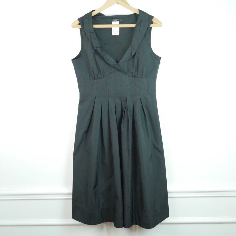 Max Mara Weekend Size 10 Dress Black Midi Ruffle Sleeveless Quiet Luxury Classic